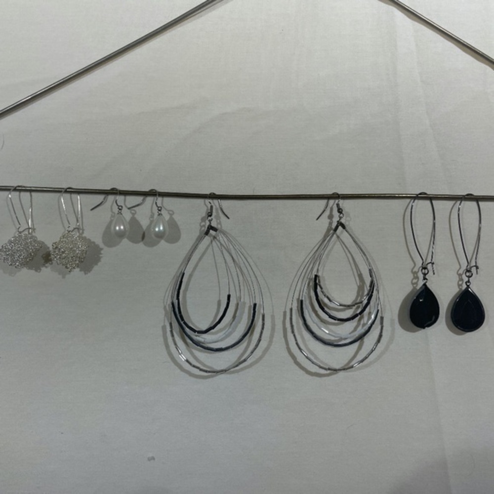 Lot of 4 Fashion Earrings Dangle Beaded Pearl Abstract